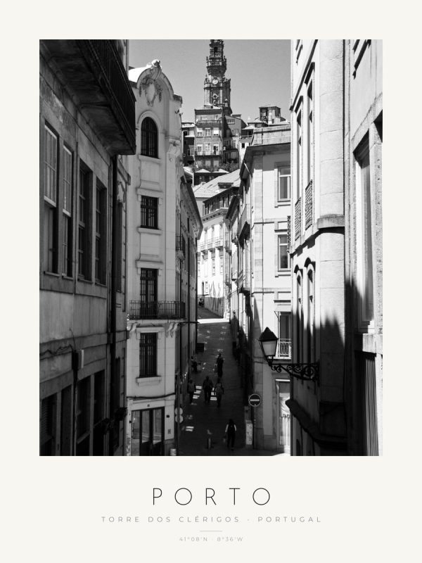 Poster Porto – Clérigos vista da rua – poster com moldura