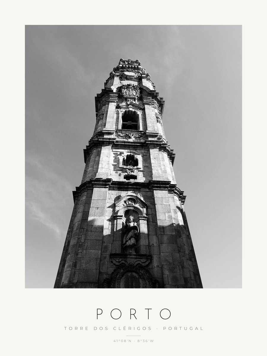 Poster Porto – Torre dos Clérigos vista de baixo – poster com moldura